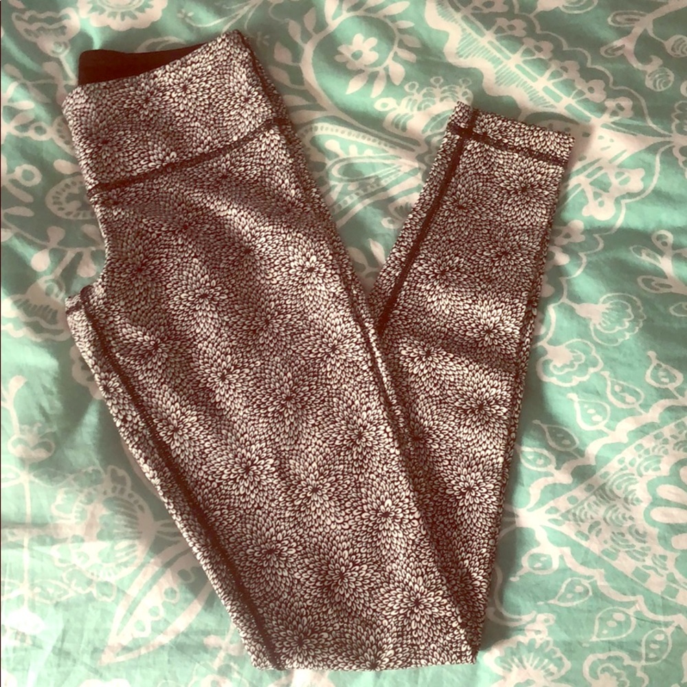 Lulu lemon leggings